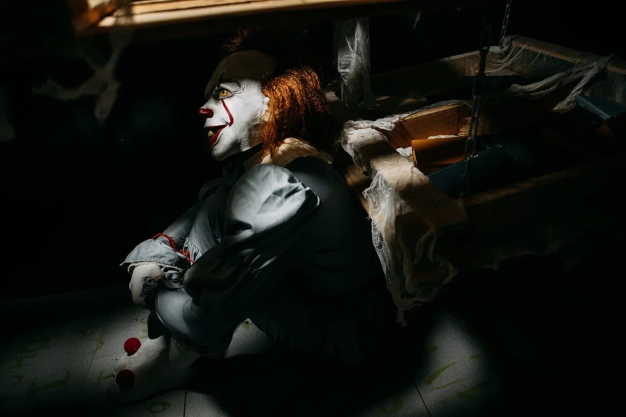 Квест в реальности Оно среди нас от компании Че за квест Квест в реальности Оно среди нас от компании Че за квест