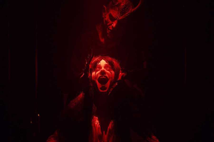 Квест в реальности Дом призраков от компании Че за квест Квест в реальности Дом призраков от компании Че за квест